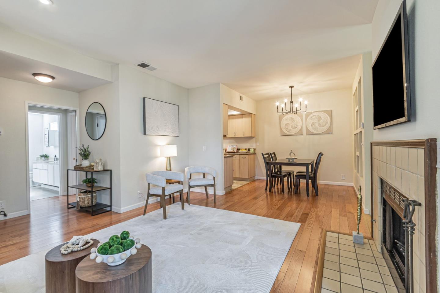 Detail Gallery Image 5 of 52 For 1763 Braddock Ct, San Jose,  CA 95125 - 2 Beds | 1 Baths