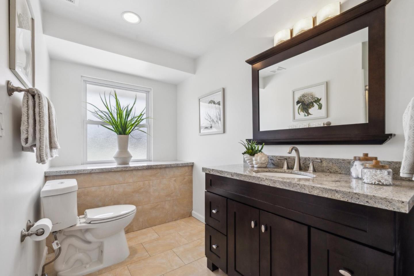 Detail Gallery Image 19 of 40 For 1847 Juarez Ave, Los Altos,  CA 94024 - 4 Beds | 3 Baths