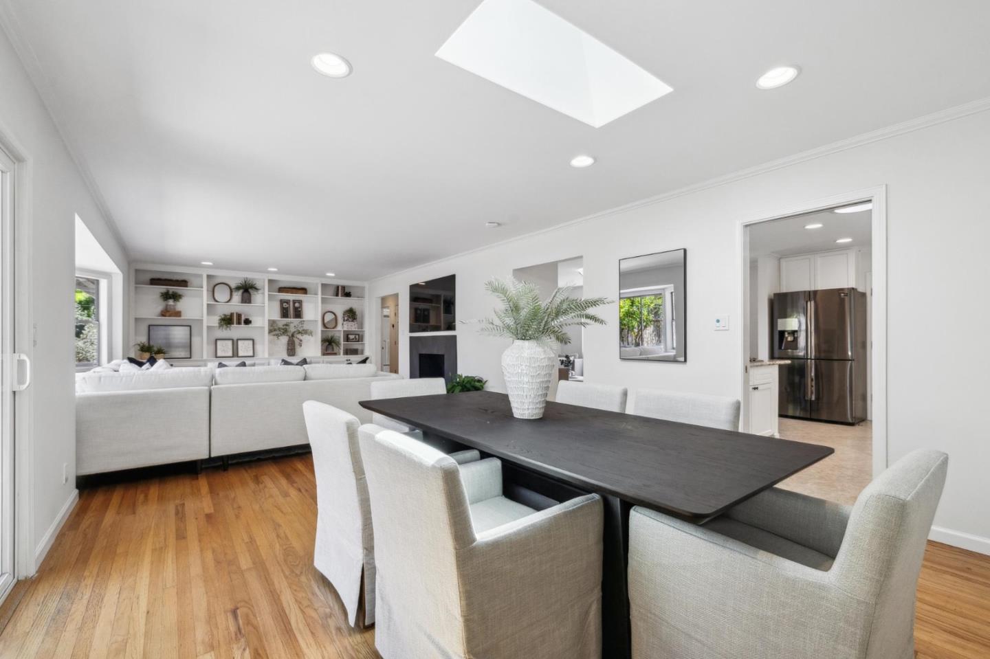 Detail Gallery Image 7 of 40 For 1847 Juarez Ave, Los Altos,  CA 94024 - 4 Beds | 3 Baths