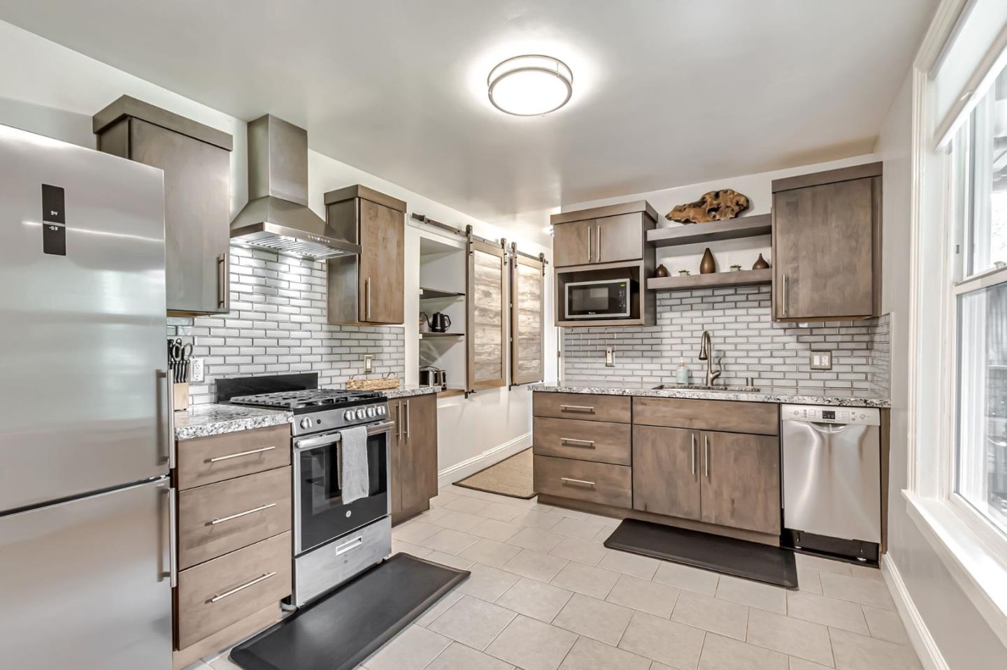 Detail Gallery Image 24 of 43 For 440 Tabor Dr, Scotts Valley,  CA 95066 - 4 Beds | 2 Baths