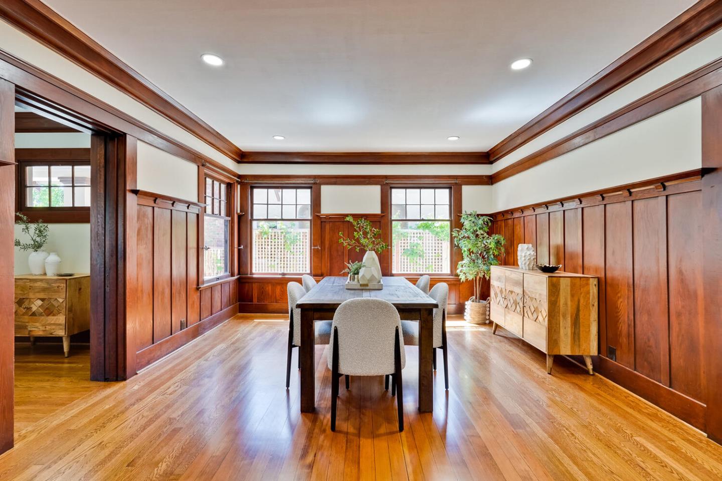 Detail Gallery Image 10 of 57 For 339 S 13th St, San Jose,  CA 95112 - 5 Beds | 4 Baths