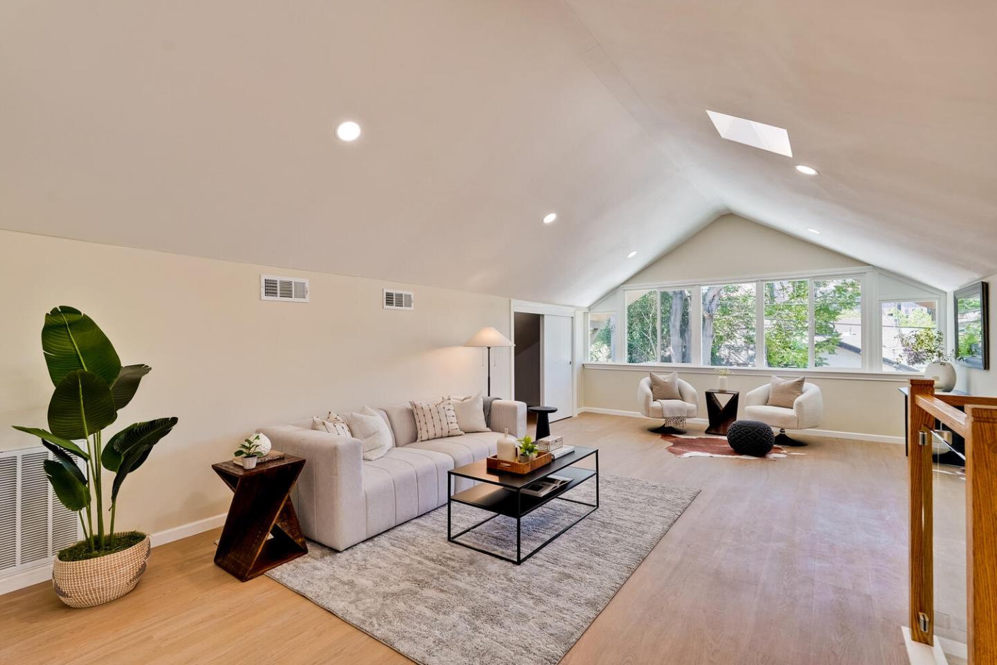 Detail Gallery Image 36 of 57 For 339 S 13th St, San Jose,  CA 95112 - 5 Beds | 4 Baths