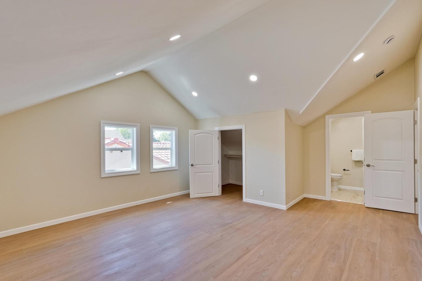 Detail Gallery Image 48 of 57 For 339 S 13th St, San Jose,  CA 95112 - 5 Beds | 4 Baths