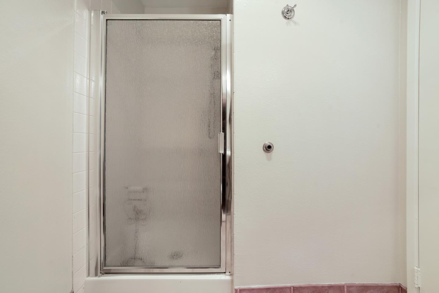 Detail Gallery Image 13 of 18 For 5324 Cribari Gln, San Jose,  CA 95135 - 2 Beds | 2 Baths