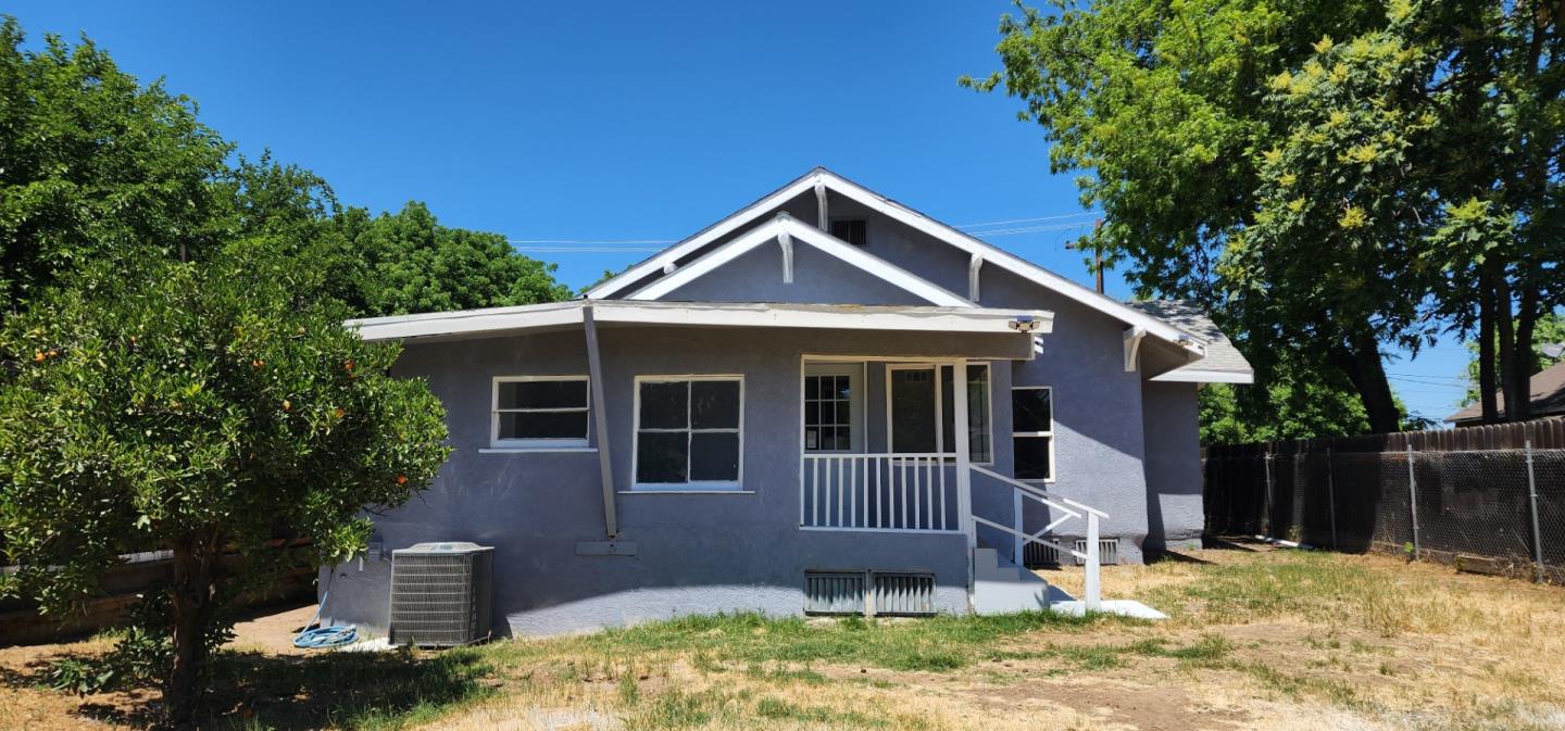 Detail Gallery Image 27 of 28 For 1936 G St, Modesto,  CA 95354 - 4 Beds | 3 Baths