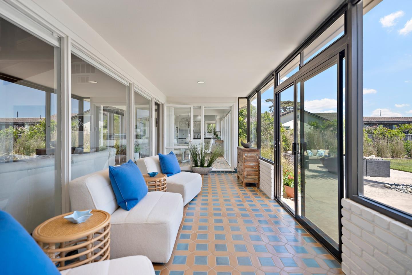 Detail Gallery Image 45 of 69 For 4120 Opal Cliff Dr, Santa Cruz,  CA 95062 - 3 Beds | 2/1 Baths