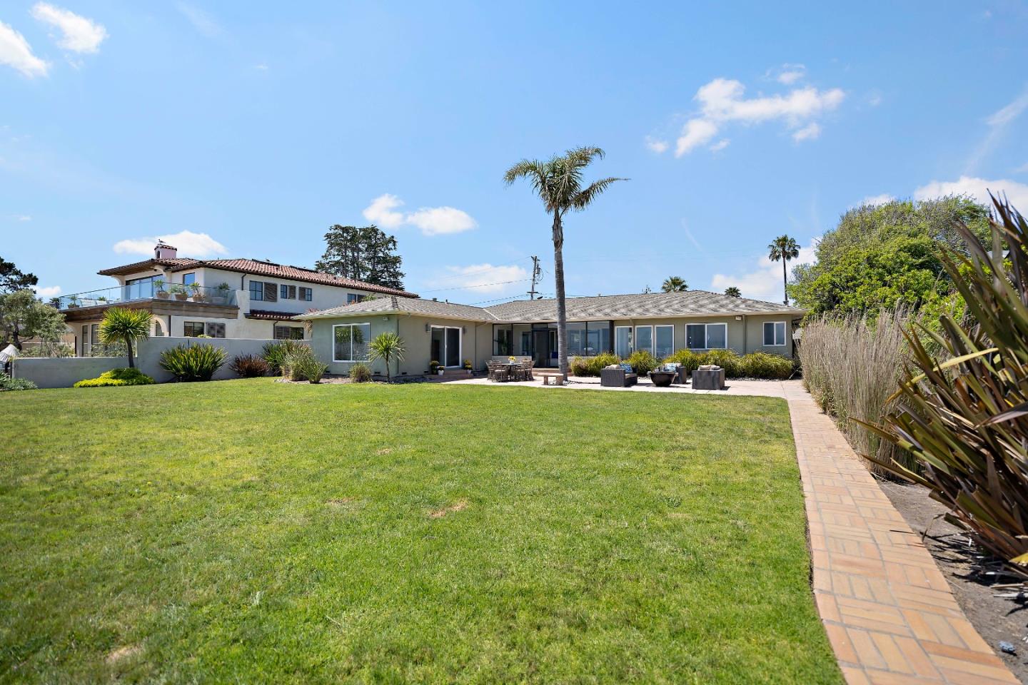 Detail Gallery Image 50 of 69 For 4120 Opal Cliff Dr, Santa Cruz,  CA 95062 - 3 Beds | 2/1 Baths