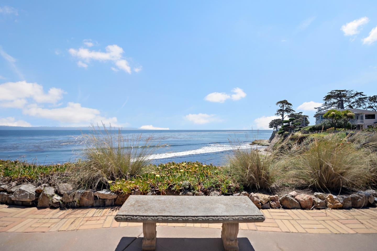 Detail Gallery Image 53 of 69 For 4120 Opal Cliff Dr, Santa Cruz,  CA 95062 - 3 Beds | 2/1 Baths