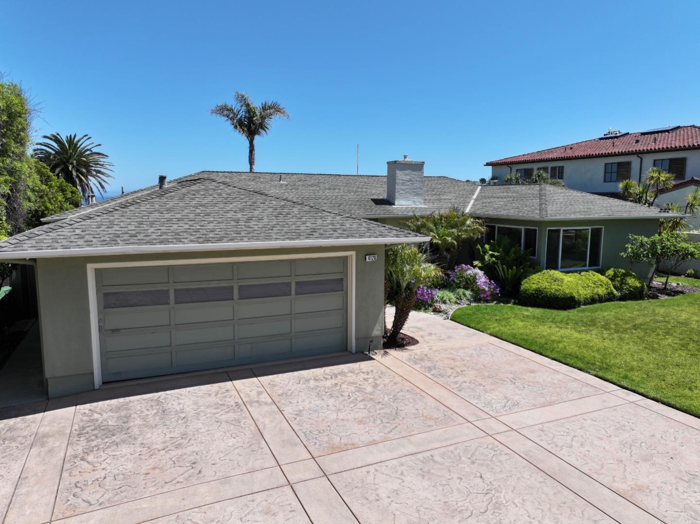 Detail Gallery Image 8 of 69 For 4120 Opal Cliff Dr, Santa Cruz,  CA 95062 - 3 Beds | 2/1 Baths