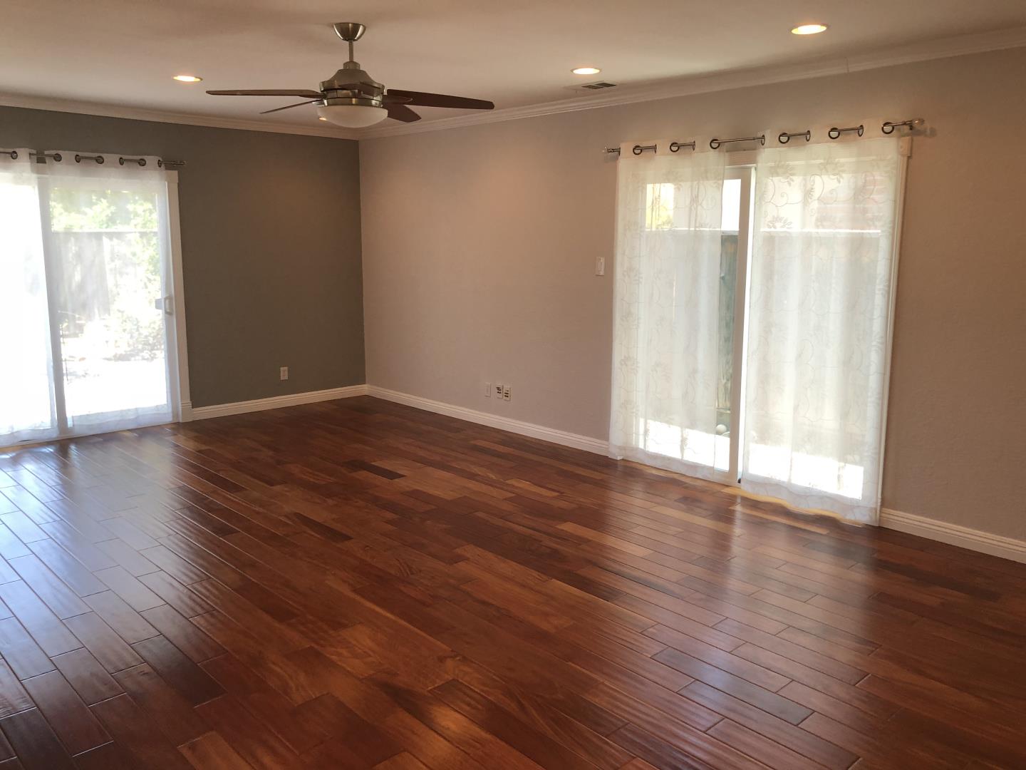 Detail Gallery Image 2 of 4 For 1761 Butano Dr, Milpitas,  CA 95035 - 3 Beds | 2 Baths
