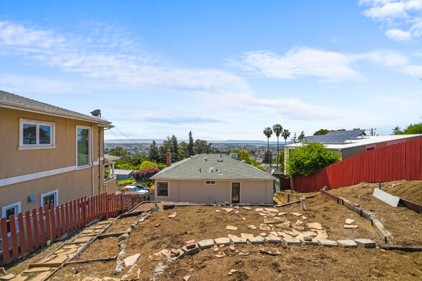 Detail Gallery Image 35 of 46 For 7968 Michigan Ave, Oakland,  CA 94605 - 3 Beds | 2 Baths