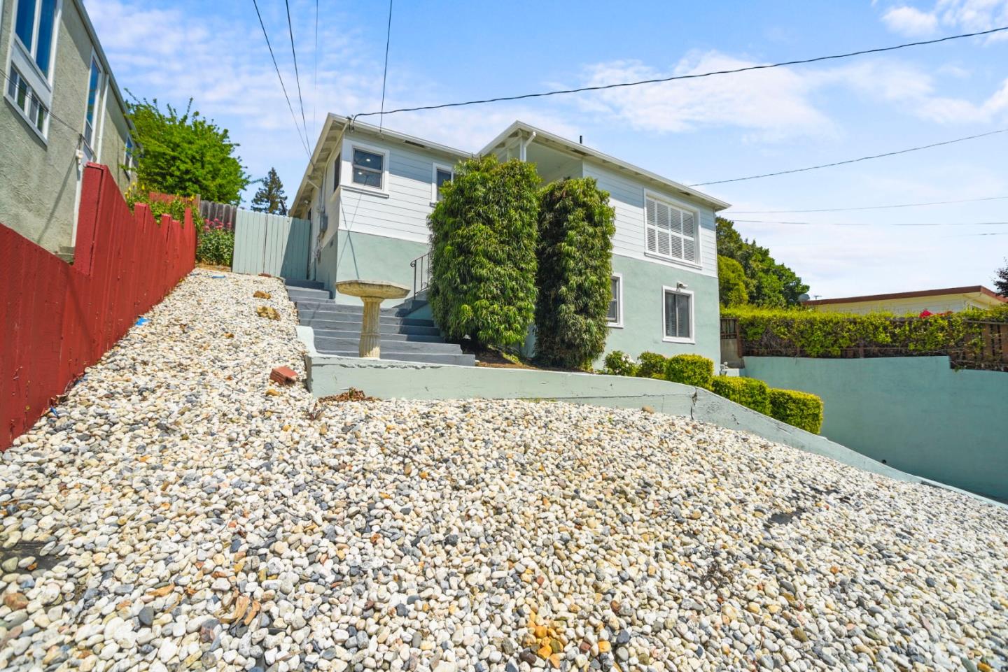Detail Gallery Image 43 of 46 For 7968 Michigan Ave, Oakland,  CA 94605 - 3 Beds | 2 Baths