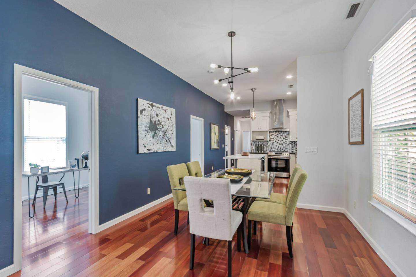 Detail Gallery Image 12 of 39 For 839 S 3rd St, San Jose,  CA 95112 - 4 Beds | 3 Baths
