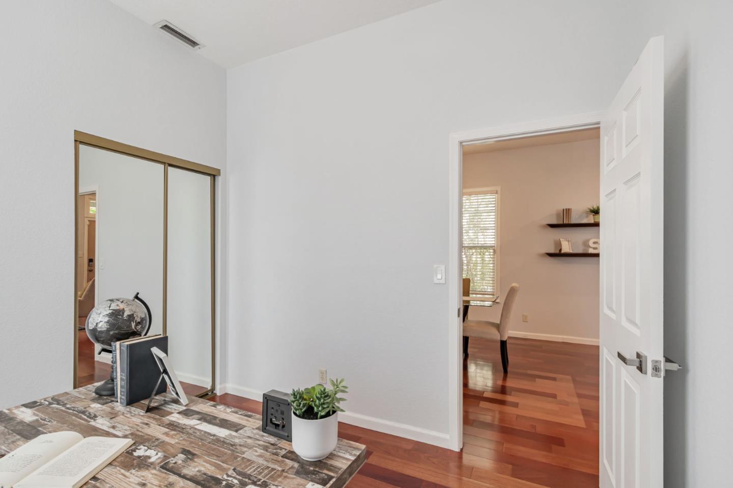 Detail Gallery Image 20 of 39 For 839 S 3rd St, San Jose,  CA 95112 - 4 Beds | 3 Baths