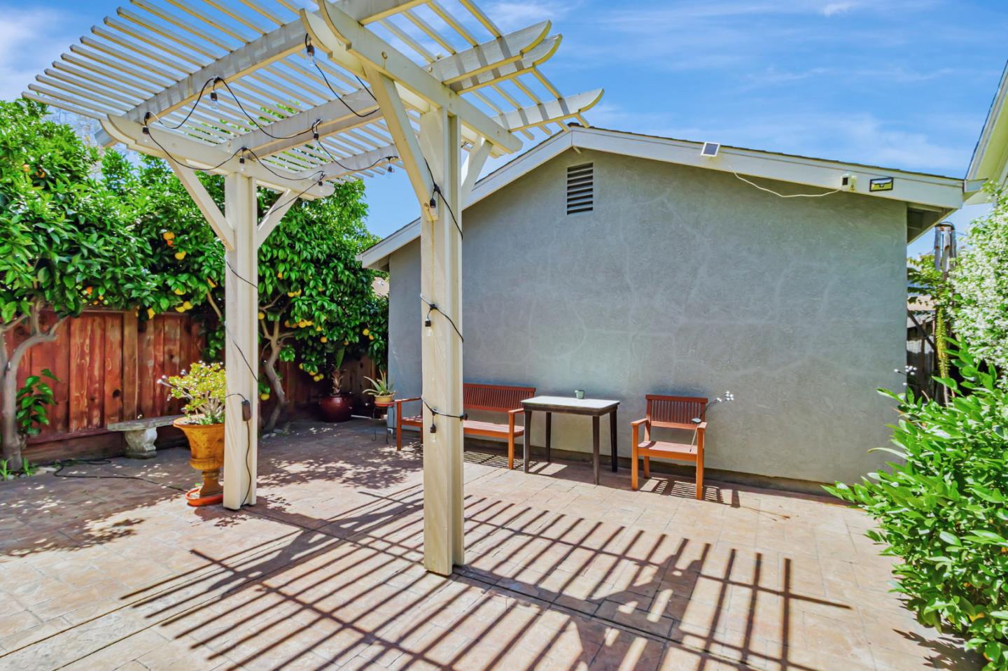 Detail Gallery Image 38 of 39 For 839 S 3rd St, San Jose,  CA 95112 - 4 Beds | 3 Baths