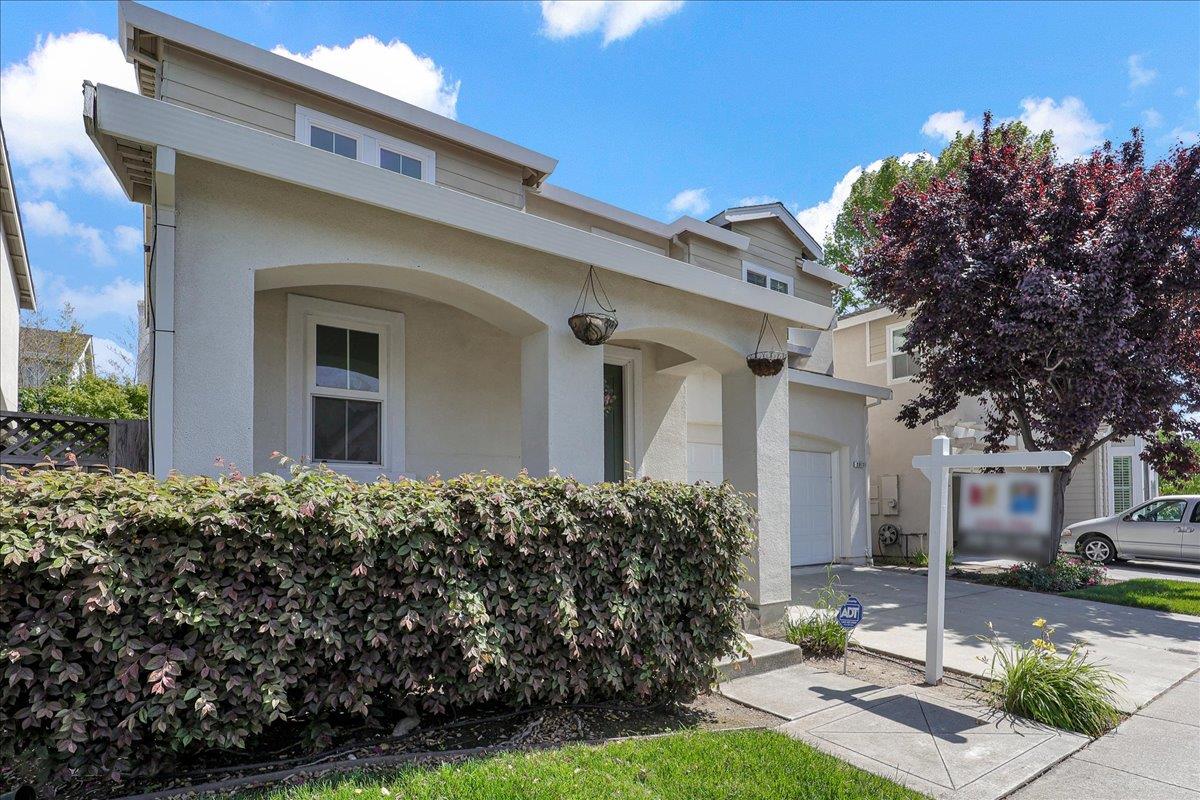 Detail Gallery Image 3 of 67 For 2012 Purcell Pl, San Jose,  CA 95131 - 3 Beds | 2/1 Baths