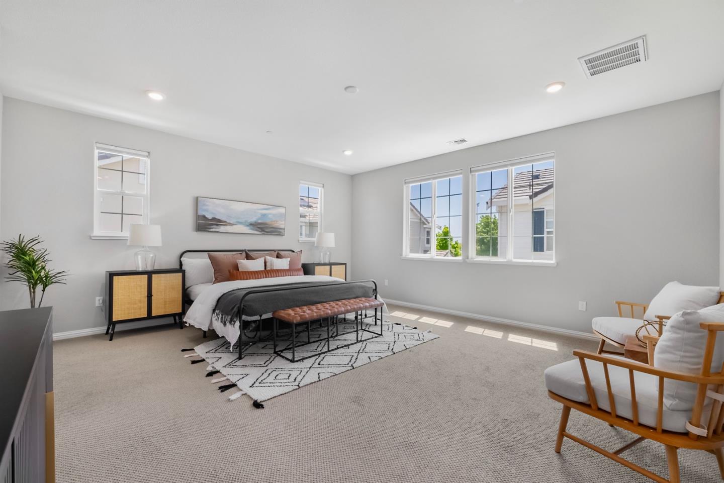 Detail Gallery Image 18 of 53 For 2662 Admiral, Hayward,  CA 94545 - 4 Beds | 3 Baths