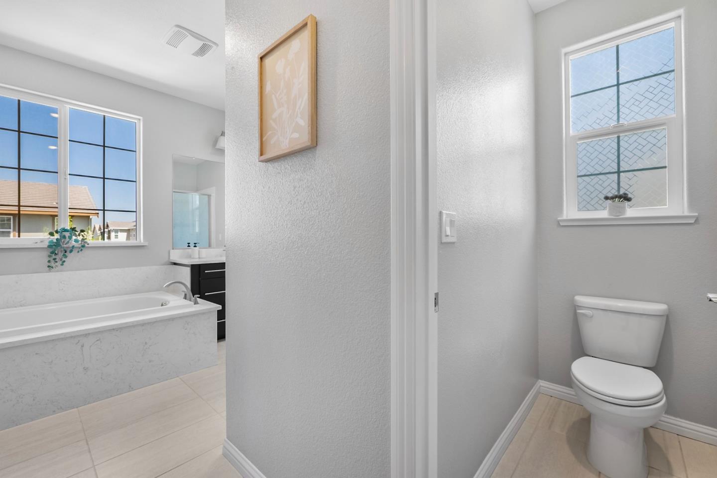 Detail Gallery Image 36 of 53 For 2662 Admiral, Hayward,  CA 94545 - 4 Beds | 3 Baths