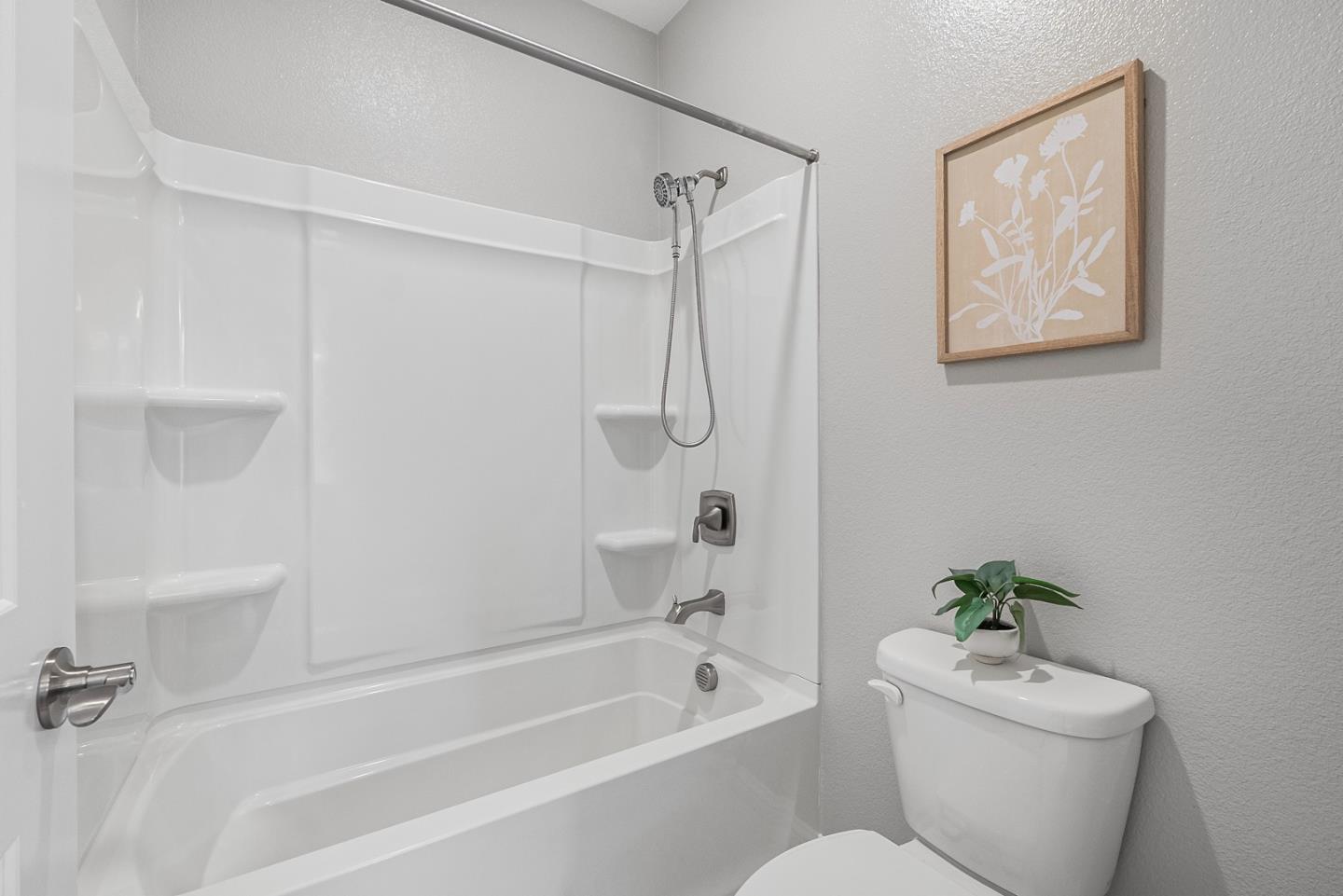 Detail Gallery Image 37 of 53 For 2662 Admiral, Hayward,  CA 94545 - 4 Beds | 3 Baths