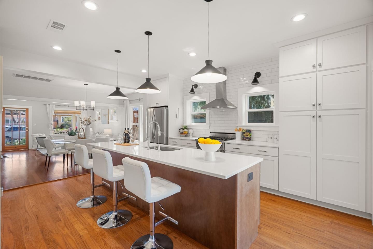 Detail Gallery Image 11 of 47 For 179 N 17th St, San Jose,  CA 95112 - 4 Beds | 4 Baths