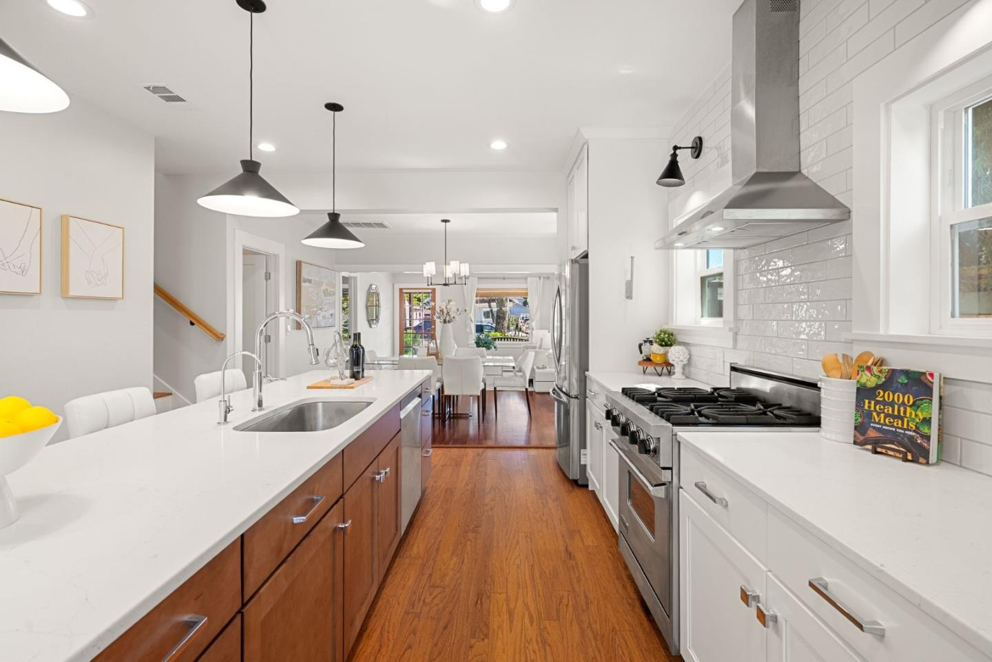 Detail Gallery Image 15 of 47 For 179 N 17th St, San Jose,  CA 95112 - 4 Beds | 4 Baths
