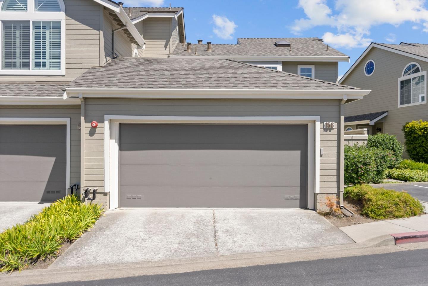 Detail Gallery Image 5 of 59 For 156 Treeview Dr, Daly City,  CA 94014 - 2 Beds | 3 Baths