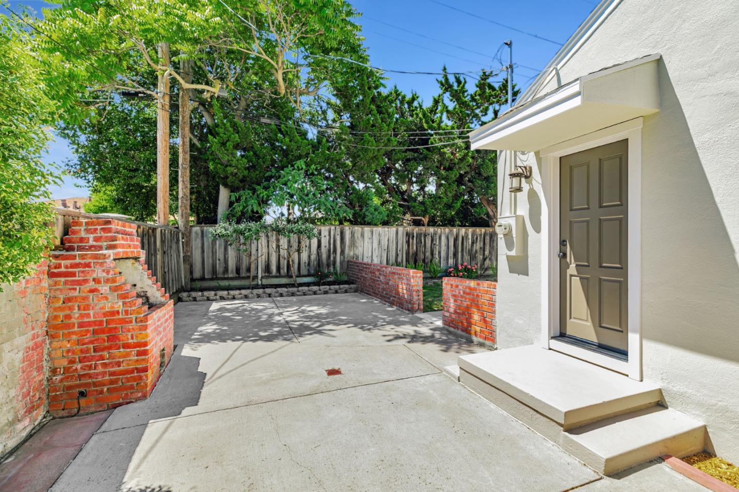 Detail Gallery Image 28 of 34 For 2276 Newhall St, San Jose,  CA 95128 - 3 Beds | 2 Baths