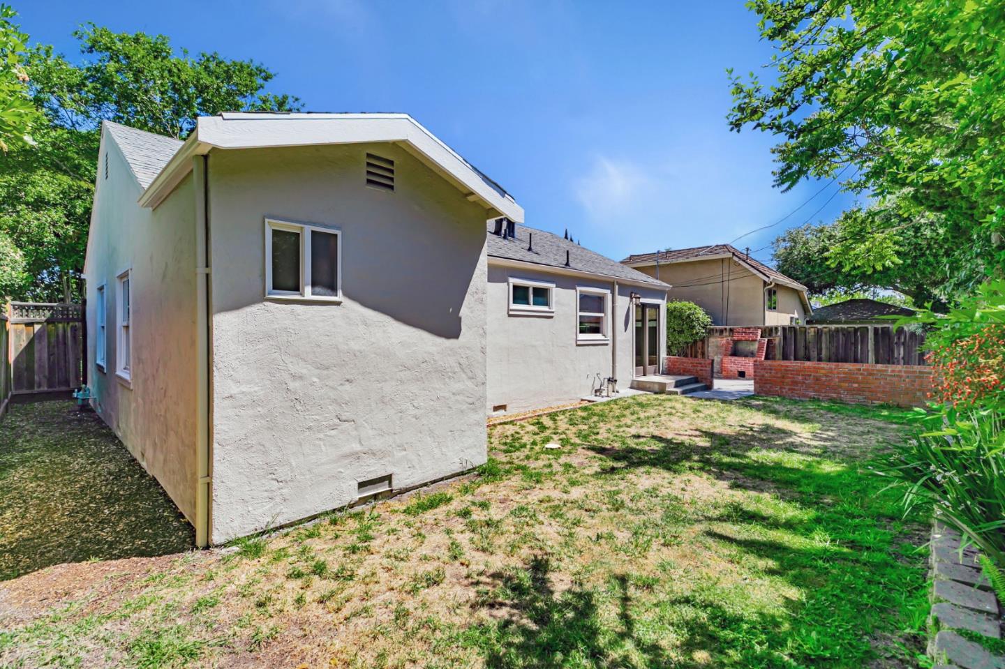 Detail Gallery Image 32 of 34 For 2276 Newhall St, San Jose,  CA 95128 - 3 Beds | 2 Baths