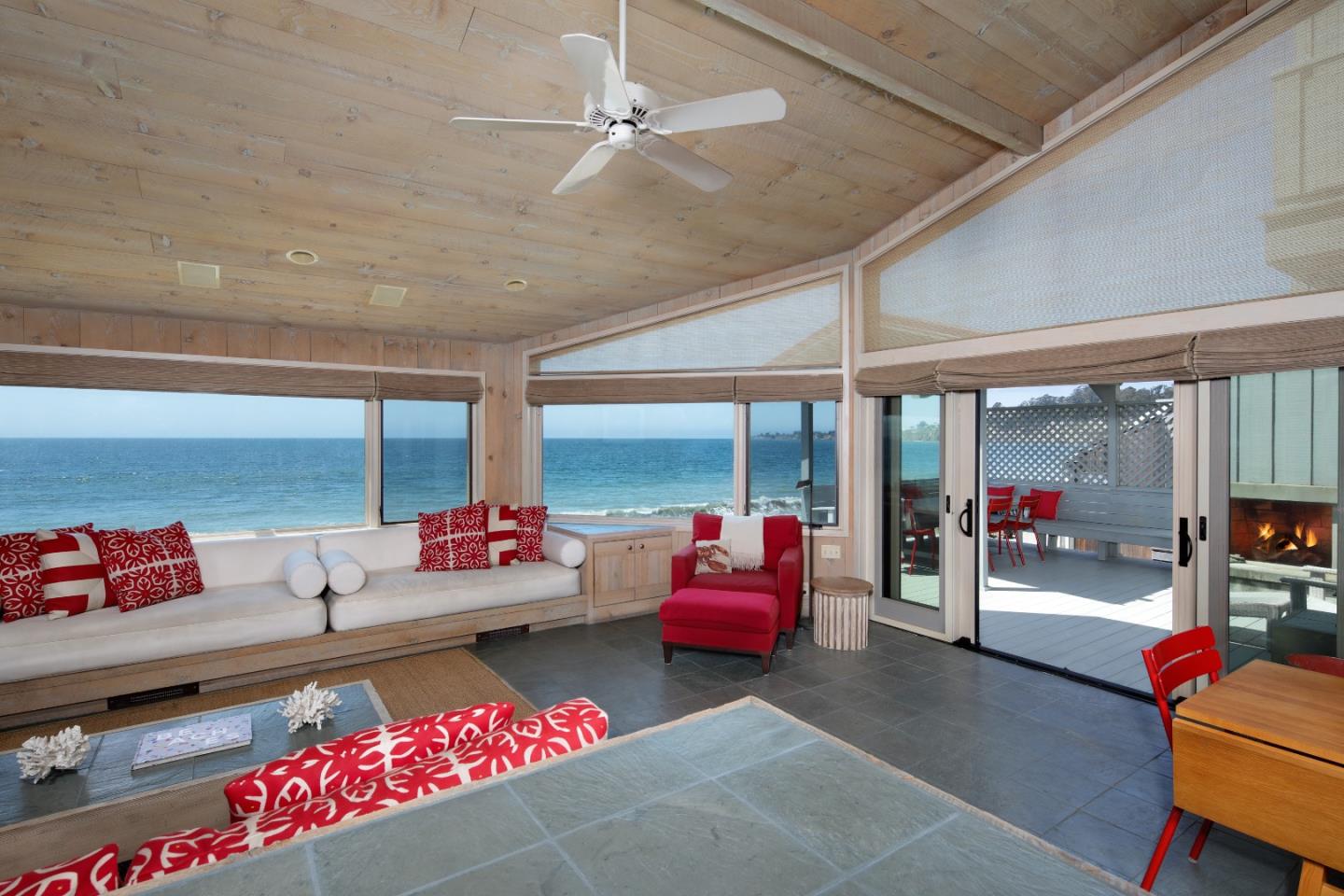 Detail Gallery Image 3 of 14 For 14 Potbelly Beach Road Rd, Aptos,  CA 95003 - 3 Beds | 3 Baths