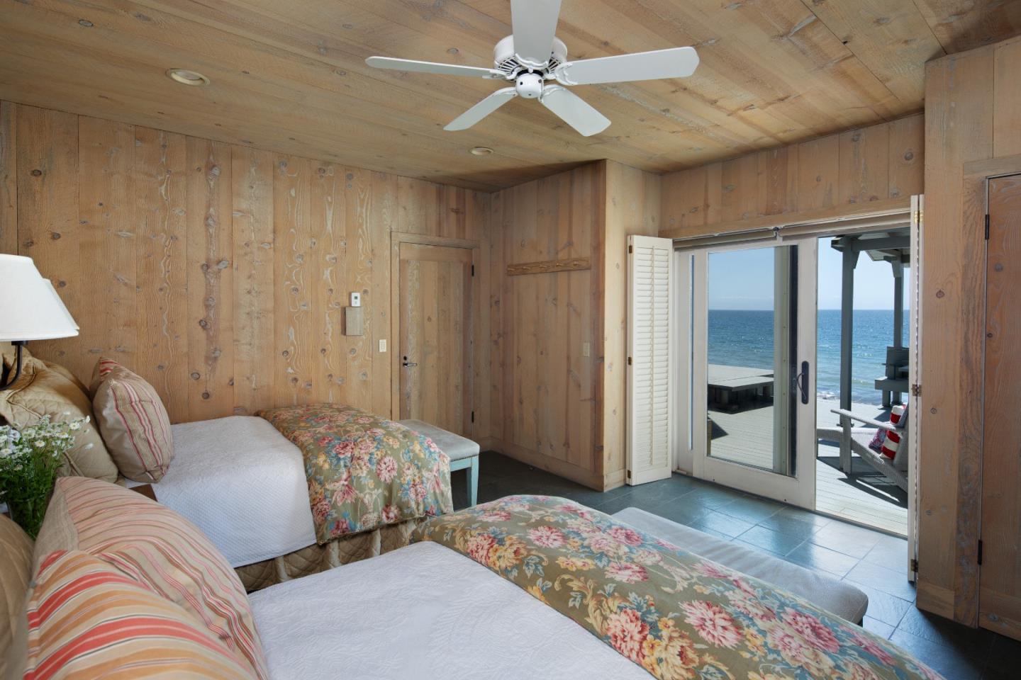 Detail Gallery Image 5 of 14 For 14 Potbelly Beach Road Rd, Aptos,  CA 95003 - 3 Beds | 3 Baths