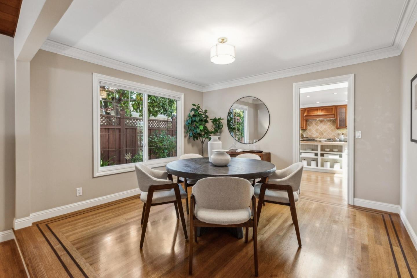 Detail Gallery Image 14 of 65 For 1275 Covington Rd, Los Altos,  CA 94024 - 4 Beds | 2 Baths