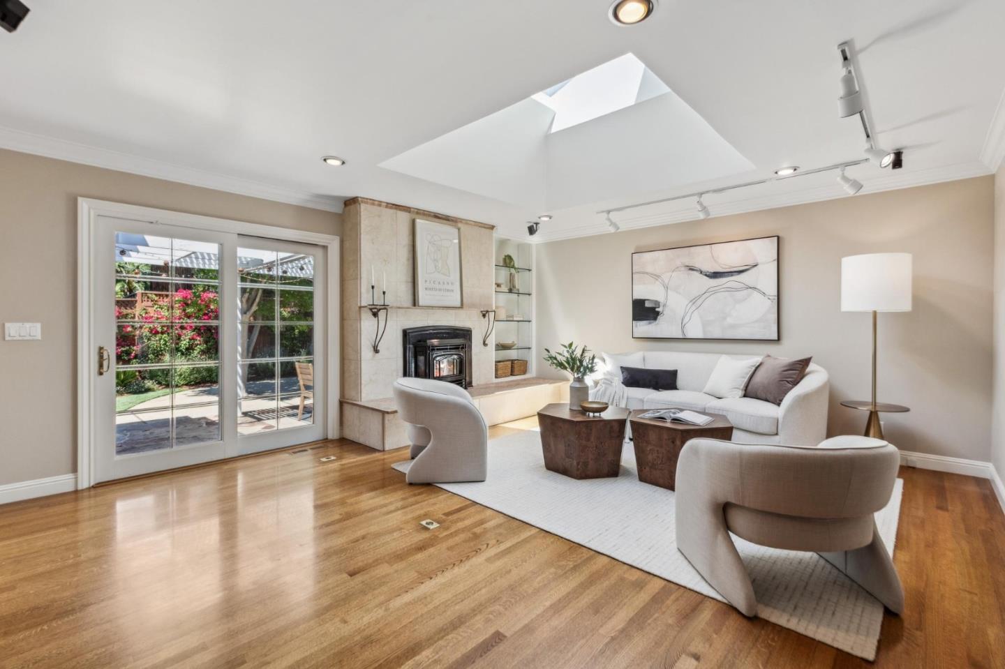 Detail Gallery Image 23 of 65 For 1275 Covington Rd, Los Altos,  CA 94024 - 4 Beds | 2 Baths