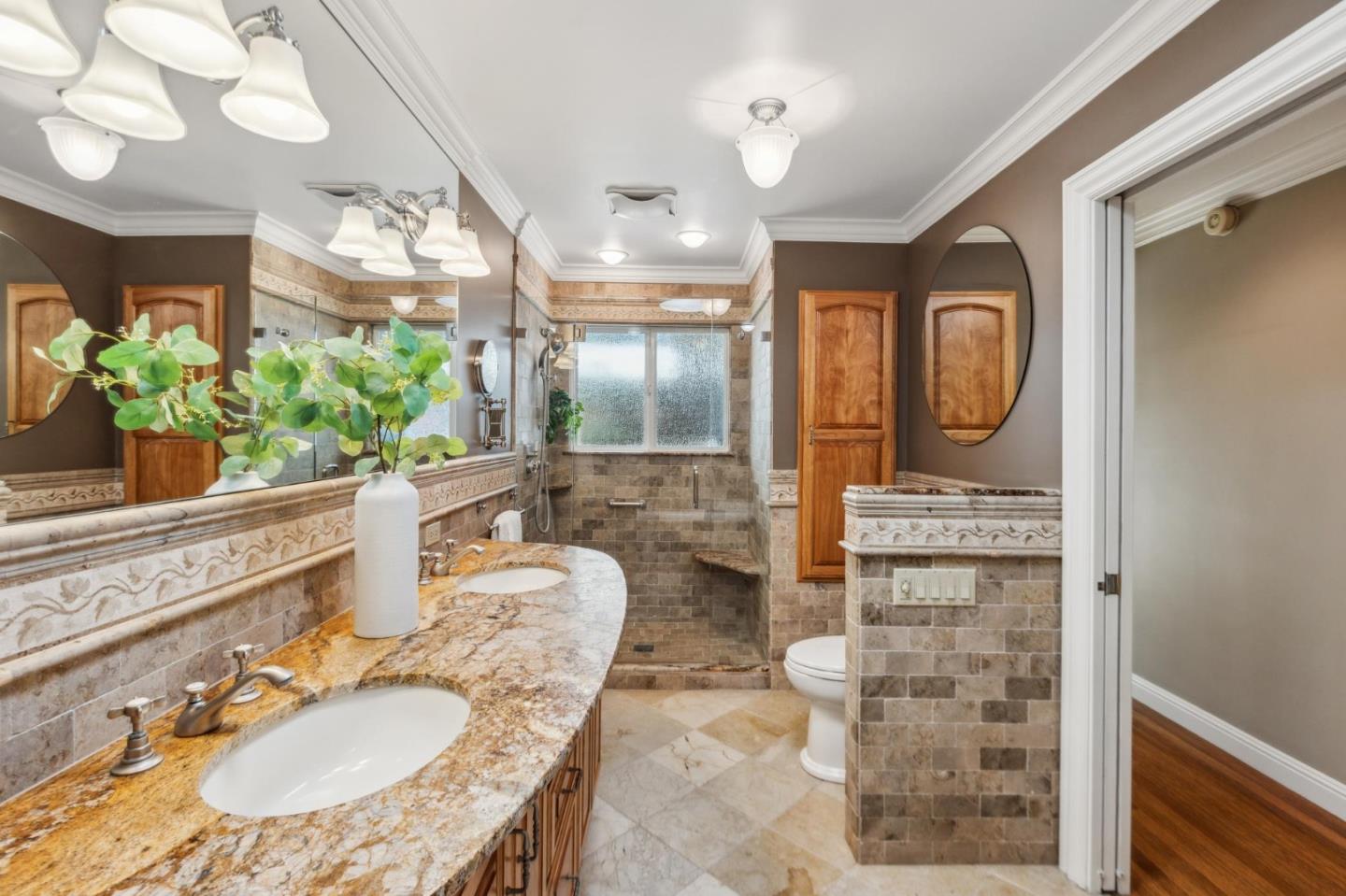 Detail Gallery Image 36 of 65 For 1275 Covington Rd, Los Altos,  CA 94024 - 4 Beds | 2 Baths