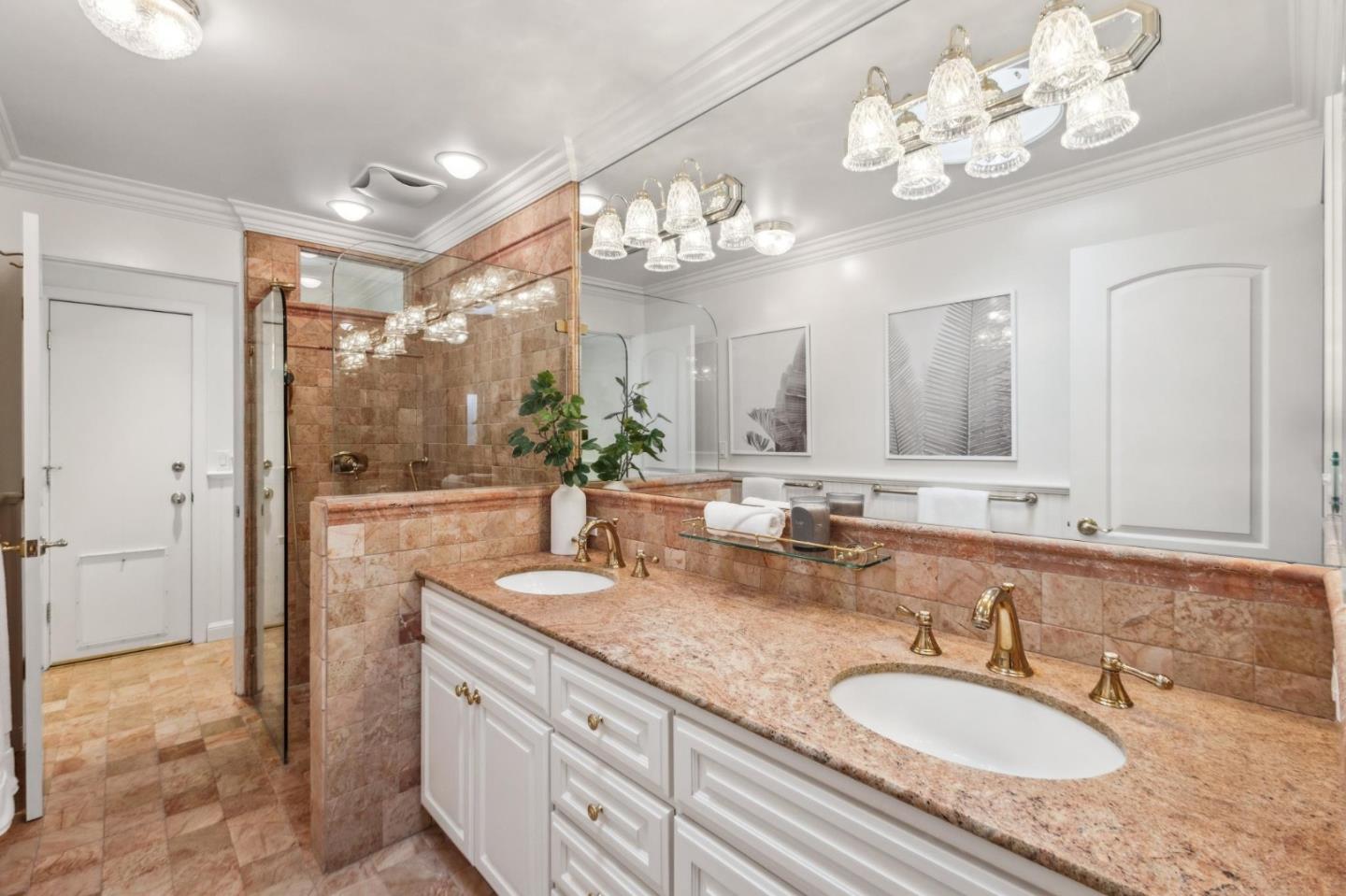 Detail Gallery Image 43 of 65 For 1275 Covington Rd, Los Altos,  CA 94024 - 4 Beds | 2 Baths