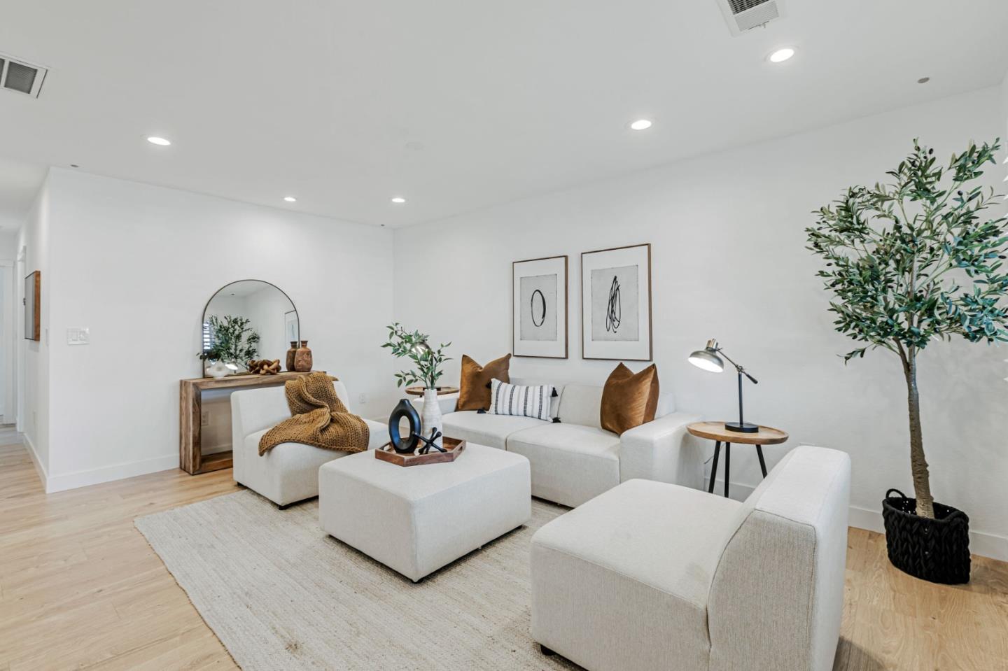 Detail Gallery Image 3 of 32 For 1642 Orchard View Dr, San Jose,  CA 95124 - 3 Beds | 2 Baths