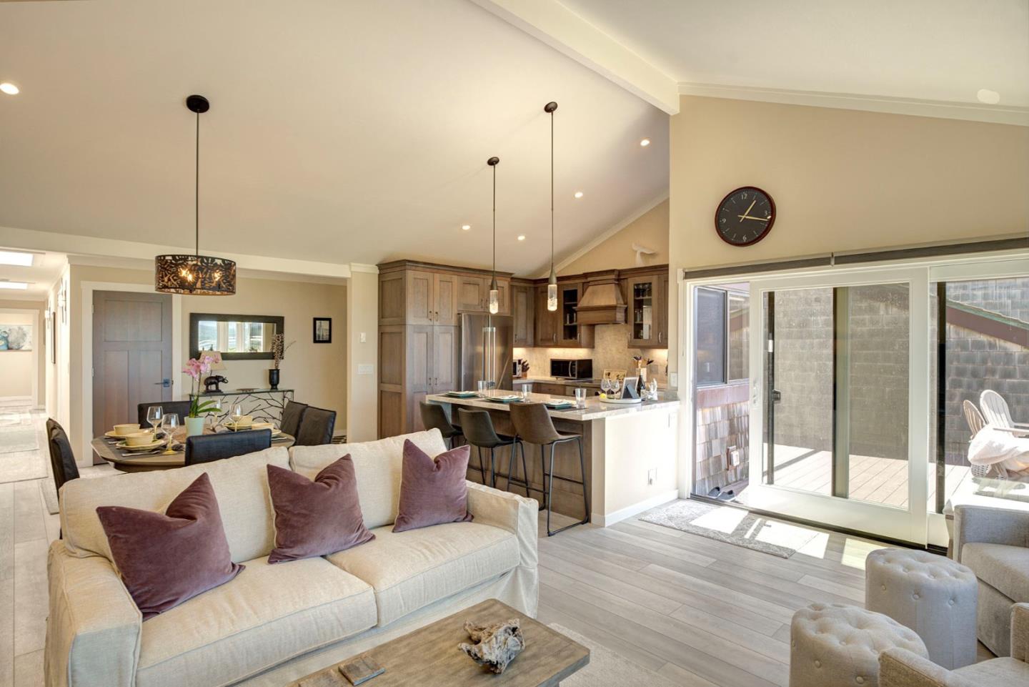 Detail Gallery Image 11 of 28 For 274 Monterey Dunes Way, Moss Landing,  CA 95039 - 2 Beds | 2 Baths