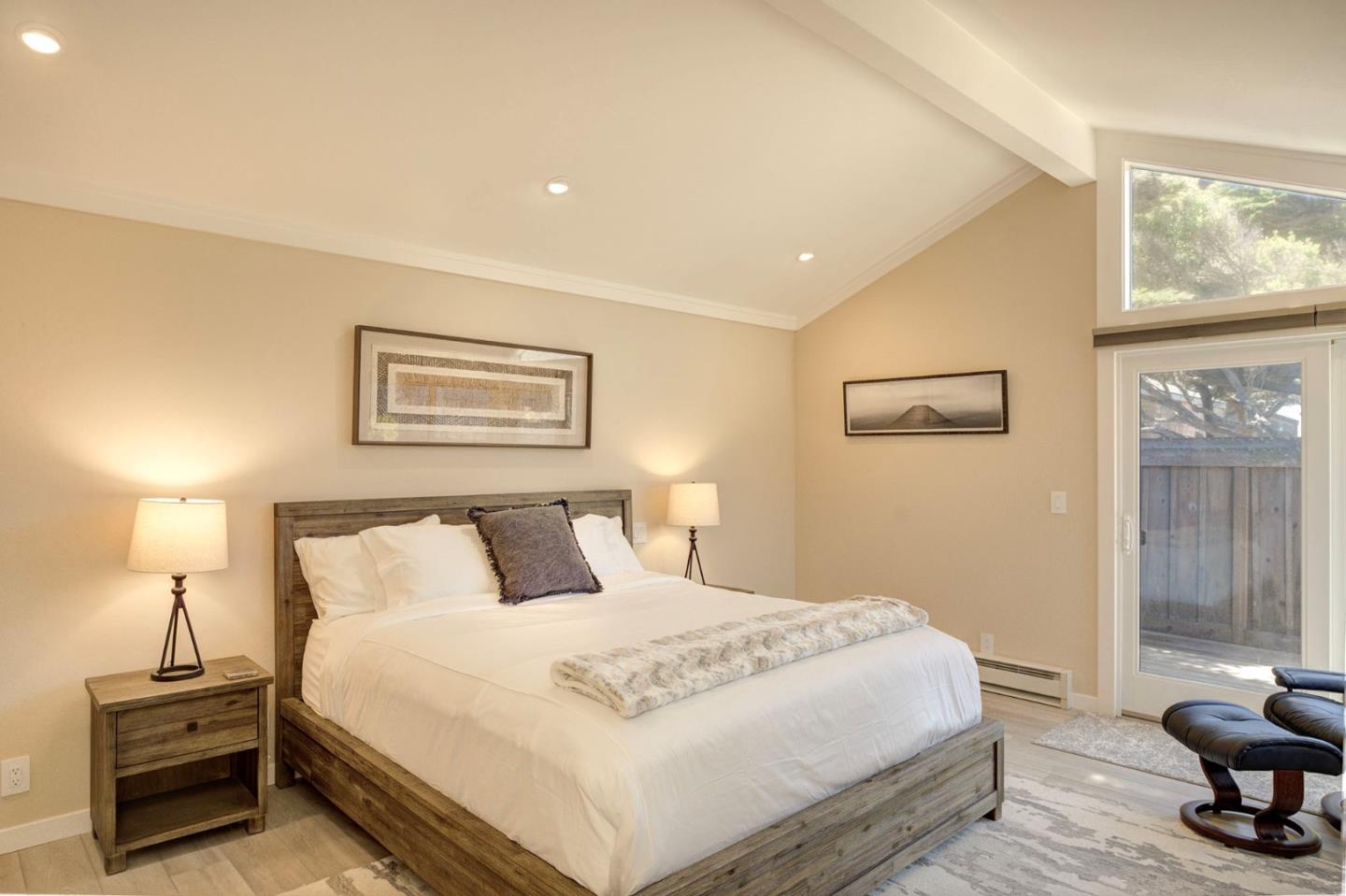 Detail Gallery Image 12 of 28 For 274 Monterey Dunes Way, Moss Landing,  CA 95039 - 2 Beds | 2 Baths