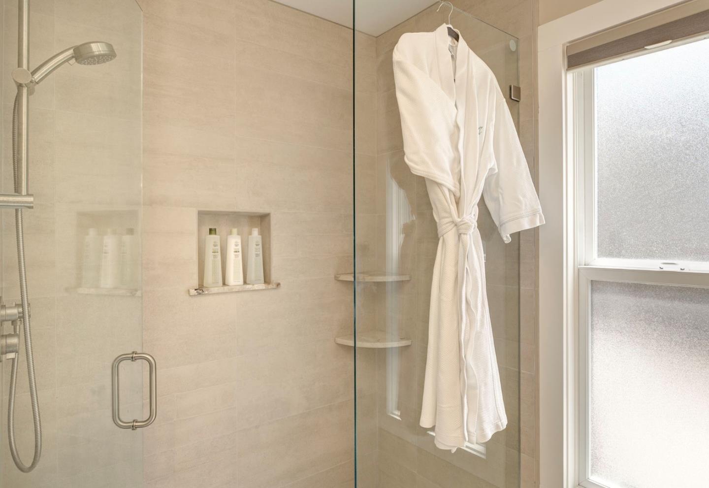 Detail Gallery Image 17 of 28 For 274 Monterey Dunes Way, Moss Landing,  CA 95039 - 2 Beds | 2 Baths