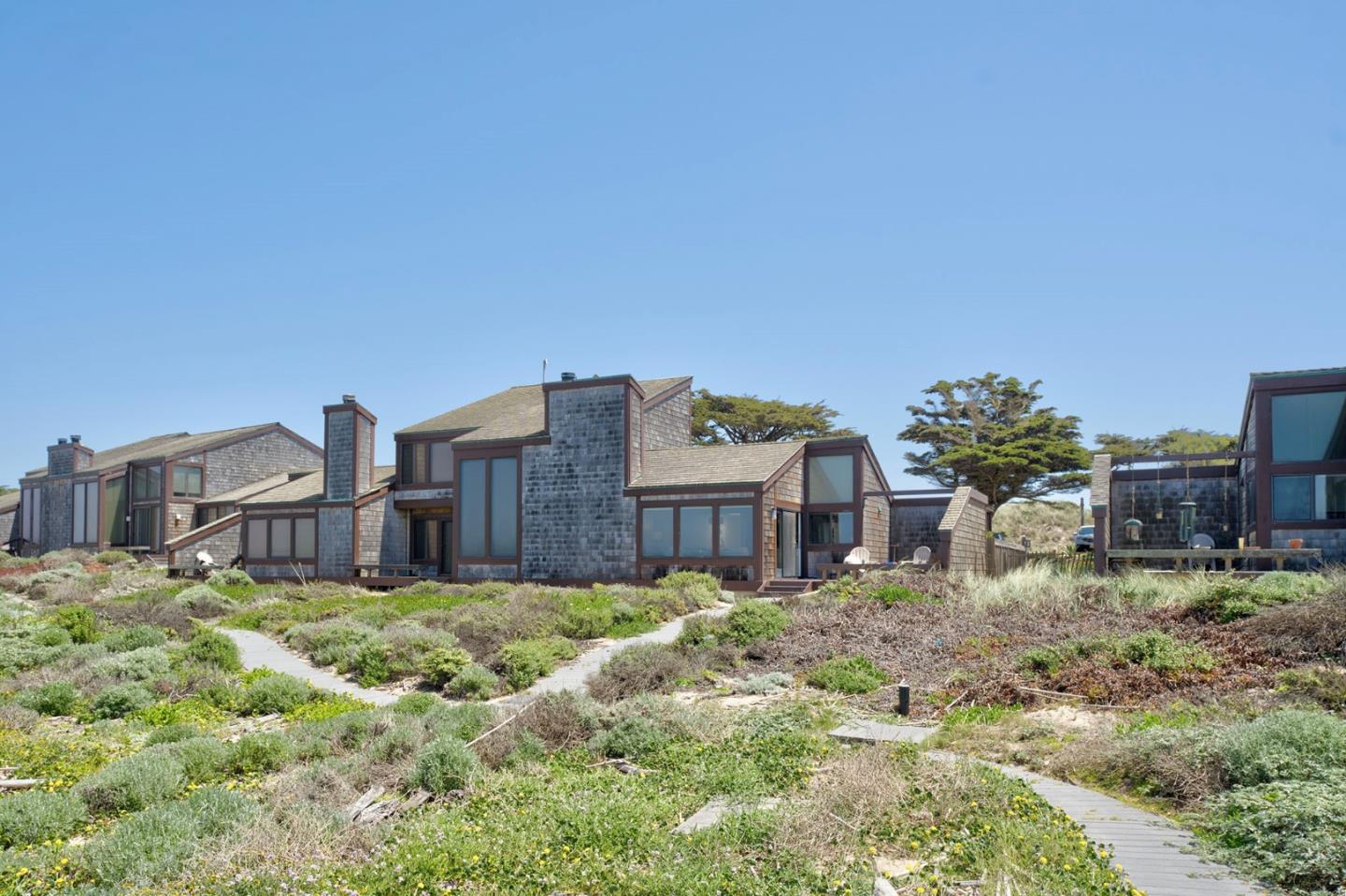 Detail Gallery Image 24 of 28 For 274 Monterey Dunes Way, Moss Landing,  CA 95039 - 2 Beds | 2 Baths