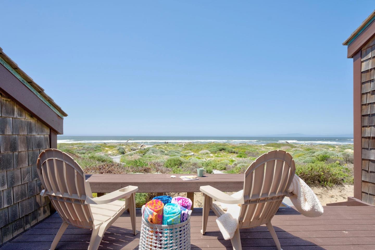 Detail Gallery Image 6 of 28 For 274 Monterey Dunes Way, Moss Landing,  CA 95039 - 2 Beds | 2 Baths