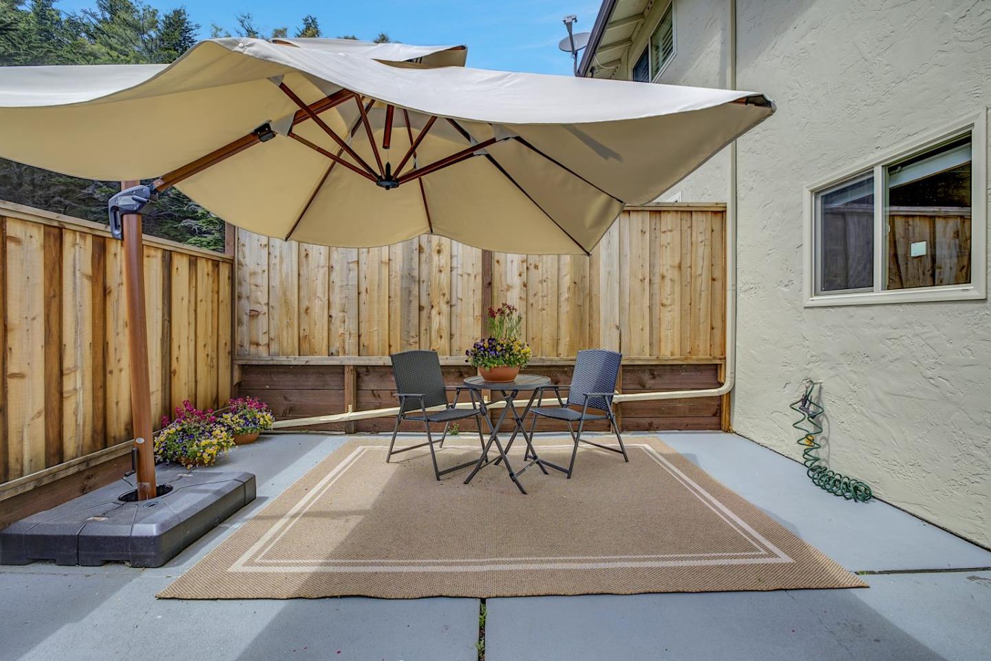 Detail Gallery Image 13 of 40 For 1181 Oddstad Blvd, Pacifica,  CA 94044 - 2 Beds | 1/1 Baths