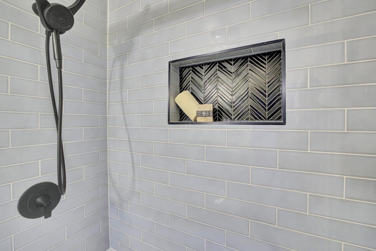 Detail Gallery Image 22 of 40 For 1181 Oddstad Blvd, Pacifica,  CA 94044 - 2 Beds | 1/1 Baths