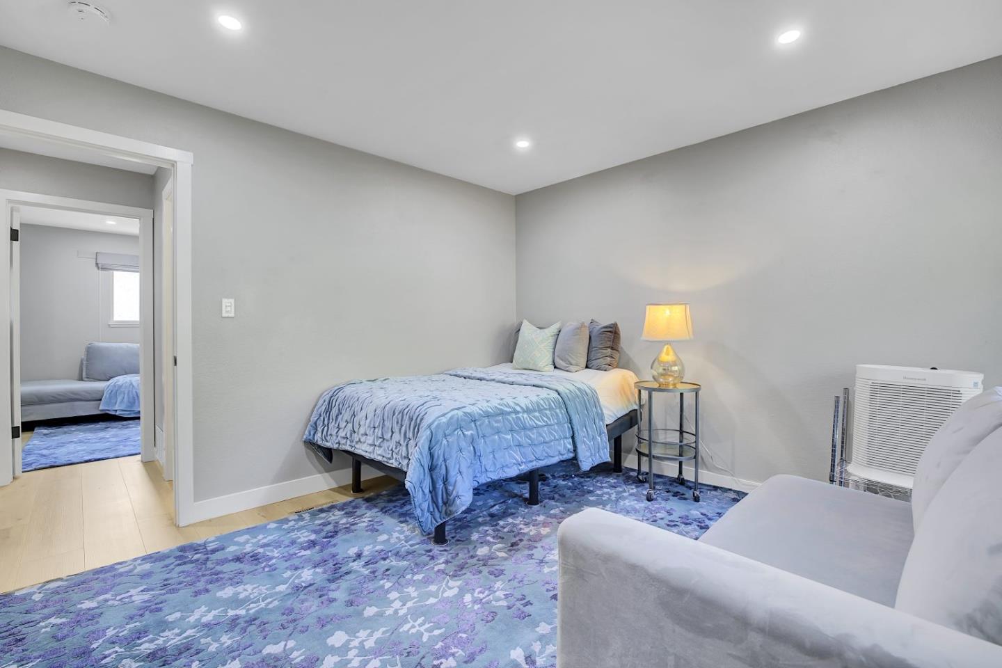 Detail Gallery Image 25 of 40 For 1181 Oddstad Blvd, Pacifica,  CA 94044 - 2 Beds | 1/1 Baths