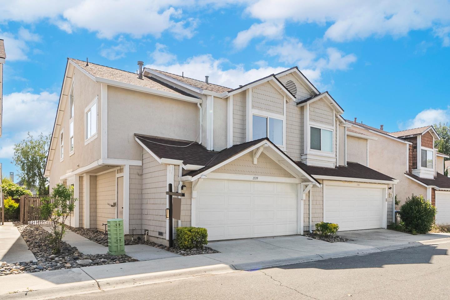 Detail Gallery Image 10 of 47 For 1539 Goody Ln, San Jose,  CA 95131 - 4 Beds | 3 Baths