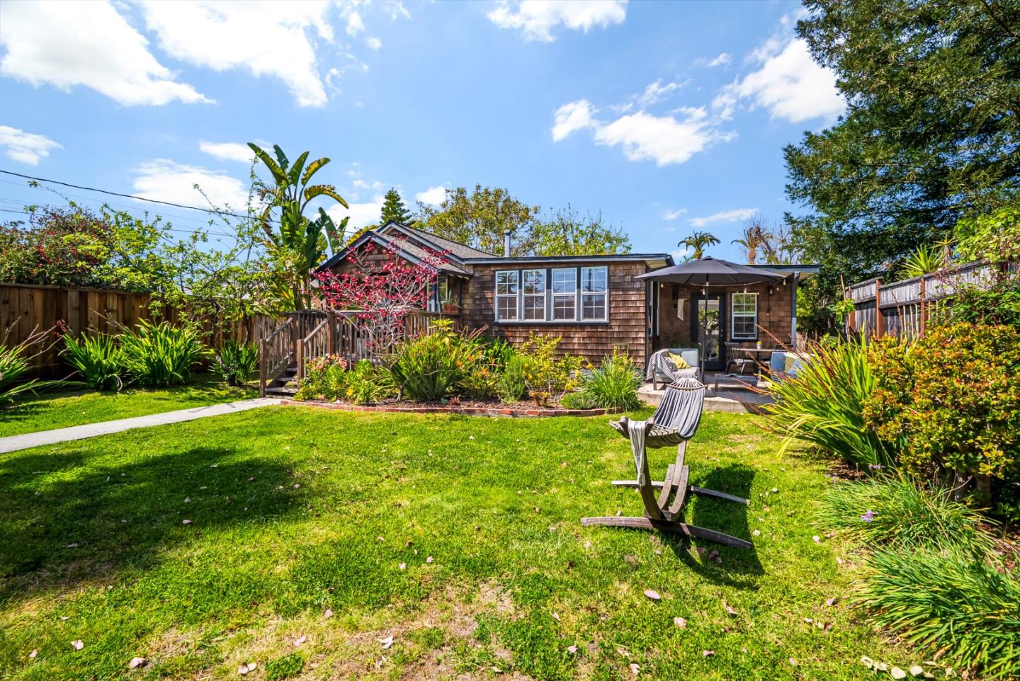 Detail Gallery Image 32 of 47 For 613 Windsor St, Santa Cruz,  CA 95062 - 2 Beds | 1 Baths