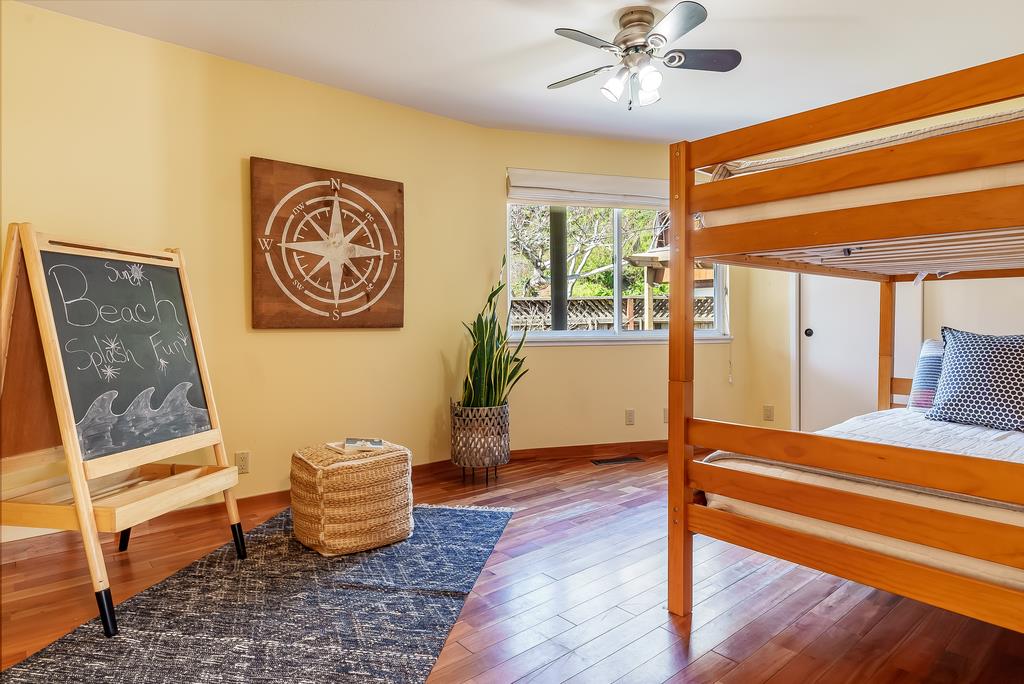 Detail Gallery Image 11 of 39 For 249 Spreckels Dr, Aptos,  CA 95003 - 3 Beds | 2 Baths