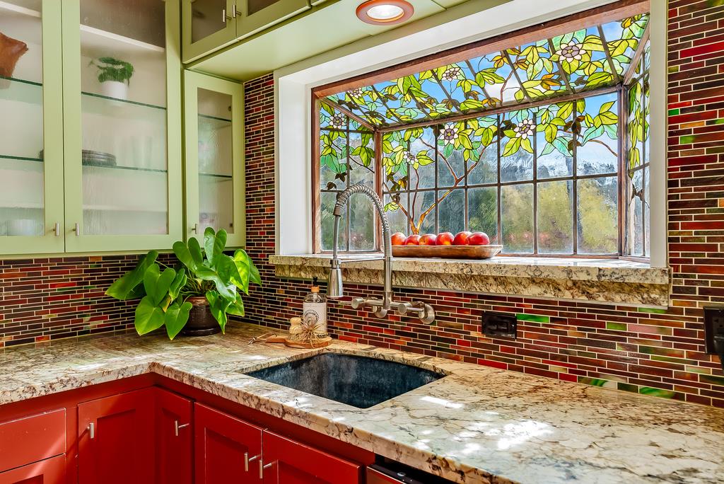 Detail Gallery Image 21 of 39 For 249 Spreckels Dr, Aptos,  CA 95003 - 3 Beds | 2 Baths