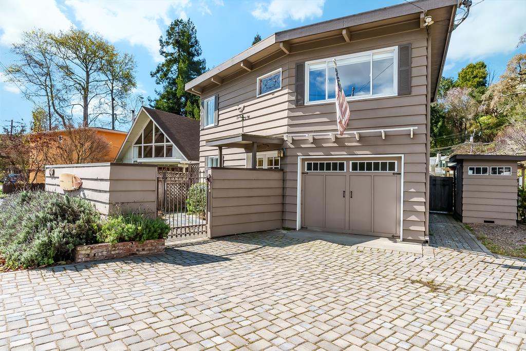 Detail Gallery Image 29 of 39 For 249 Spreckels Dr, Aptos,  CA 95003 - 3 Beds | 2 Baths