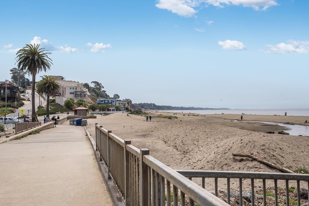 Detail Gallery Image 36 of 39 For 249 Spreckels Dr, Aptos,  CA 95003 - 3 Beds | 2 Baths