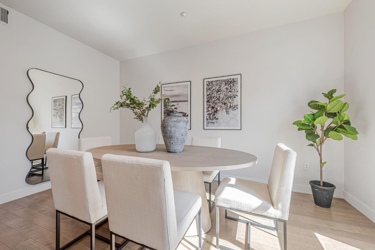 Detail Gallery Image 15 of 38 For 511 Mariani Ln, San Jose,  CA 95112 - 2 Beds | 2/1 Baths